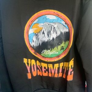 Yosemite Sweatshirt NWOT